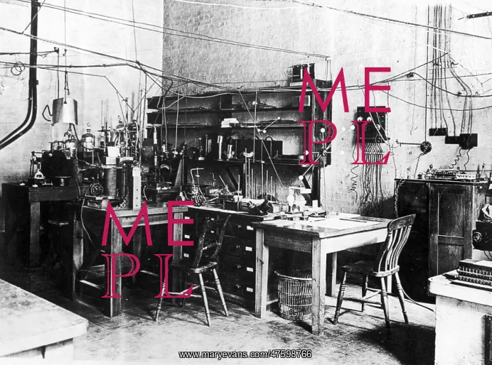 : Ernest Rutherford's Laboratory : Ernest Rutherford's Laboratory