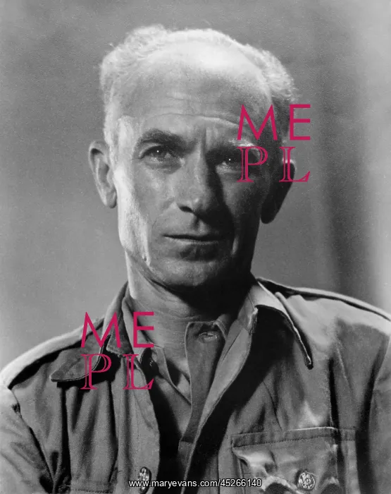 : Ernest Taylor Pyle, as a World War 2 syndicated : Ernest Taylor Pyle, as a World War 2 syndicated