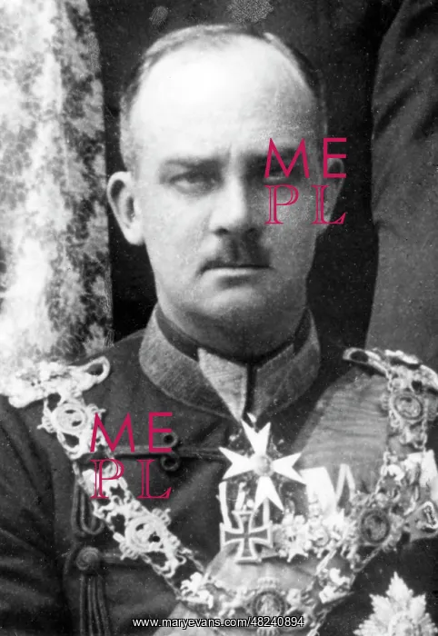 : Ernst-August : Ernst-August