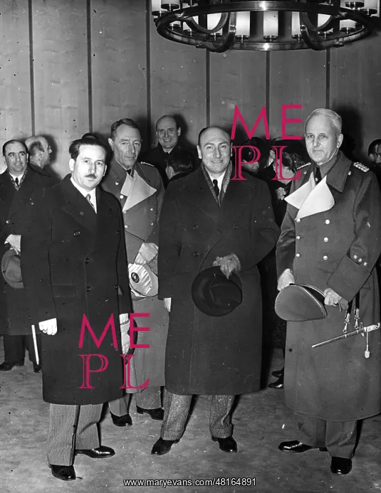 : Ernst Freiherr V Weizsaecker : Ernst Freiherr V Weizsaecker