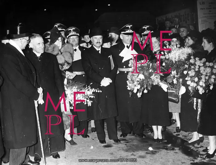 : Ernst Freiherr V Weizsaecker : Ernst Freiherr V Weizsaecker