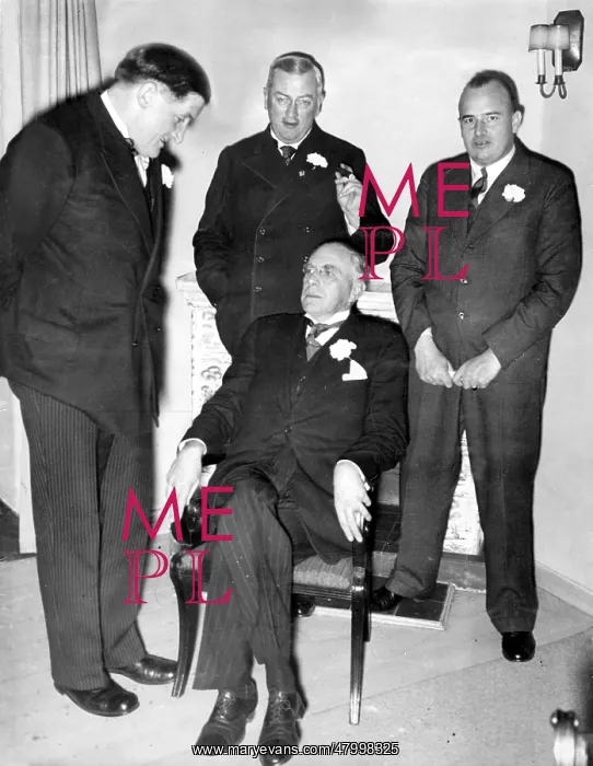 : Ernst Hanfstaengl, Dr. Guertner, Dr. Frank and Kenneth Brown : Ernst Hanfstaengl, Dr. Guertner, Dr. Frank and Kenneth Brown