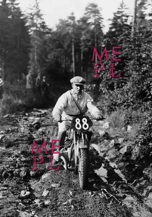 : Ernst Henne : Ernst Henne