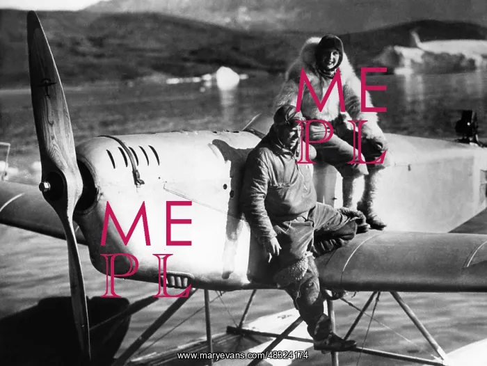 : Ernst Udet with Leni Riefenstahl, 1933 : Ernst Udet with Leni Riefenstahl, 1933