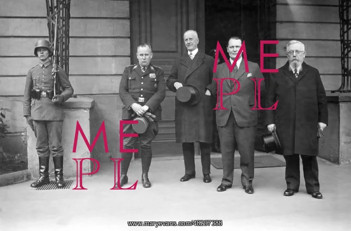 : Ernst Zoerner, Walter Graef, Hermann Goering : Ernst Zoerner, Walter Graef, Hermann Goering