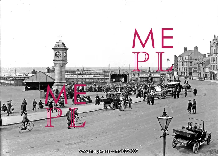 : The Esplanade, Bangor : The Esplanade, Bangor