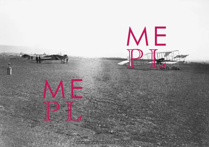 : Etrich monoplane and Bleriot doubledecker on maneuvering a : Etrich monoplane and Bleriot doubledecker on maneuvering a