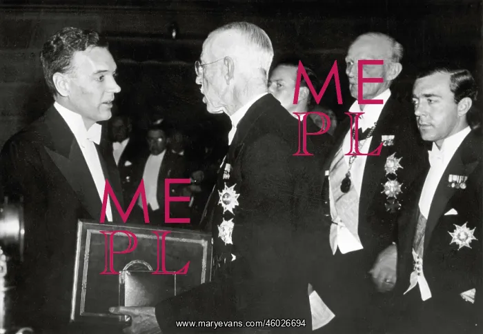 : Eugene O'Neill getting the Nobel prize : Eugene O'Neill getting the Nobel prize
