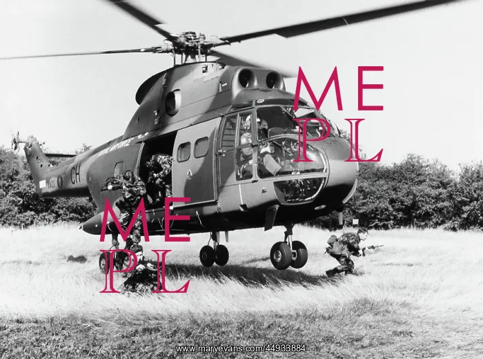 : Eurocopter SA-330 Puma : Eurocopter SA-330 Puma