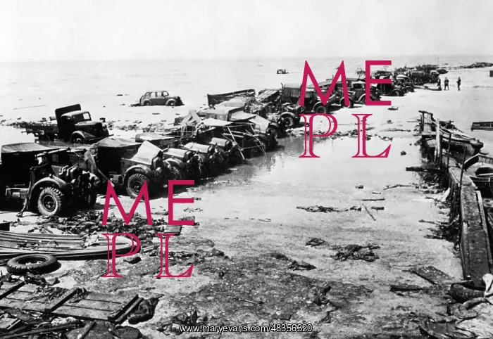 : Evacuation of British troops from Dunkirk, 1940 : Evacuation of British troops from Dunkirk, 1940