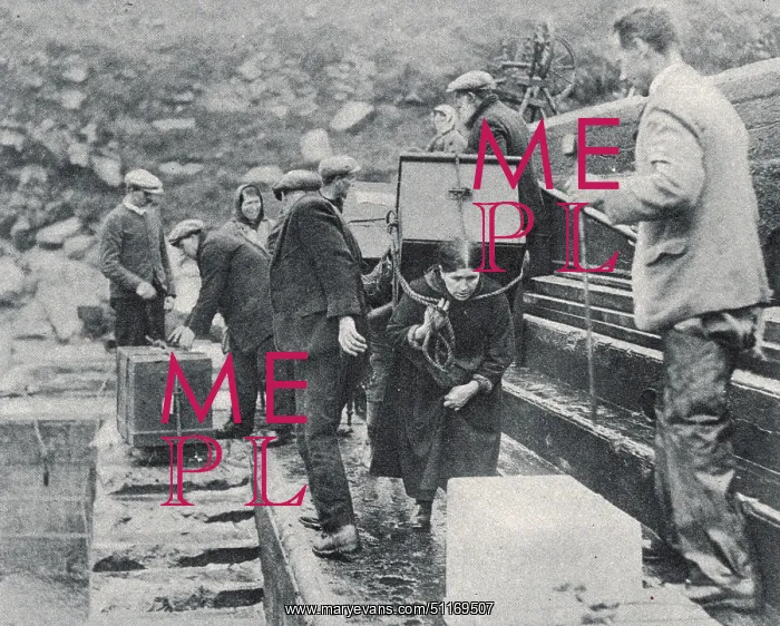  : Evacuation of St. Kilda - scenes of departure