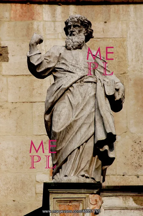 : Evangelist statue. Cremona Cathedral : Evangelist statue. Cremona Cathedral