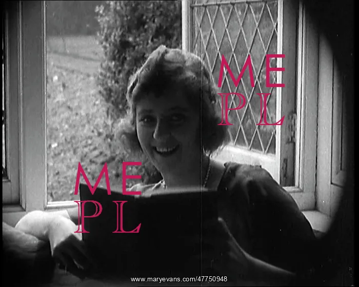: Evelyn Laye CBE, British Actress, Hiding Her : Evelyn Laye CBE, British Actress, Hiding Her