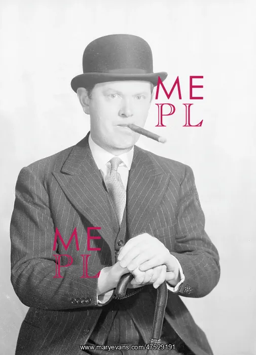  : Evelyn Waugh