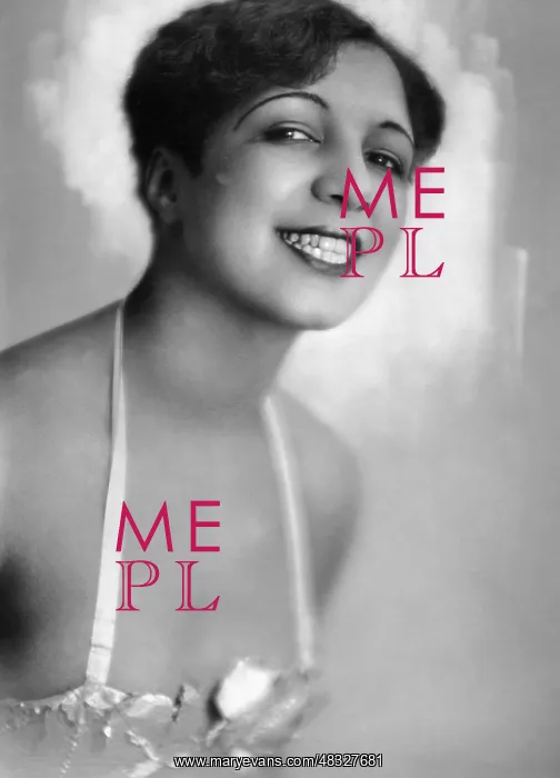 : Evelyne Deve, 1928 : Evelyne Deve, 1928