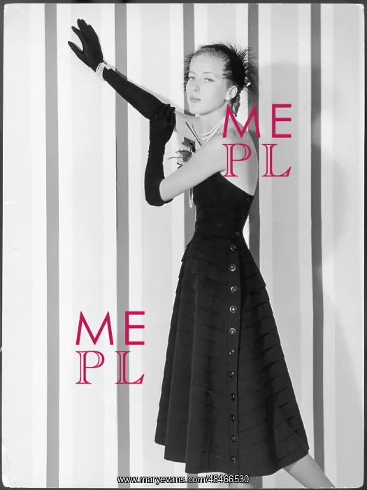 : EVENING DRESS 1940S : EVENING DRESS 1940S