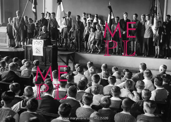 : Event against the Treaty of Versailles at a school in Be : Event against the Treaty of Versailles at a school in Be