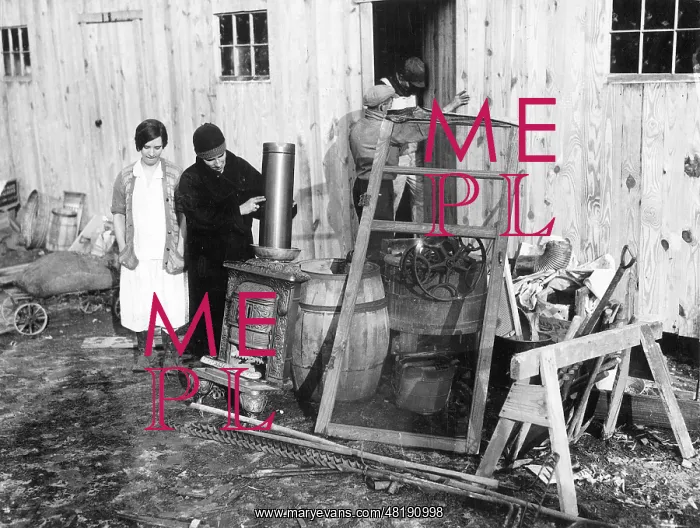 : Eviction during the Great Depression, 1933 : Eviction during the Great Depression, 1933
