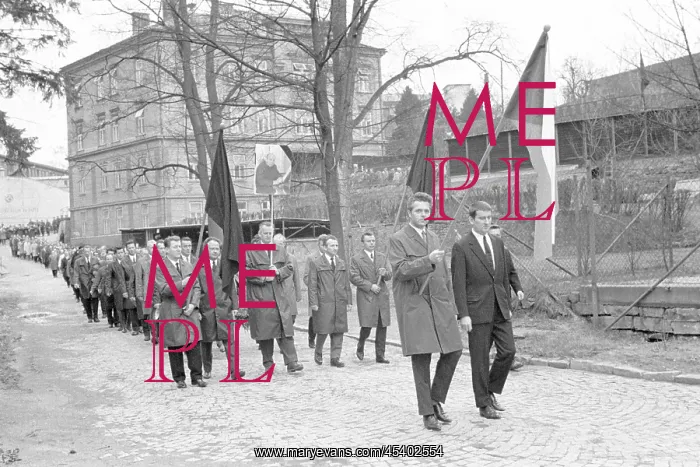 : Evzen Plocek - funeral - self-immolation : Evzen Plocek - funeral - self-immolation