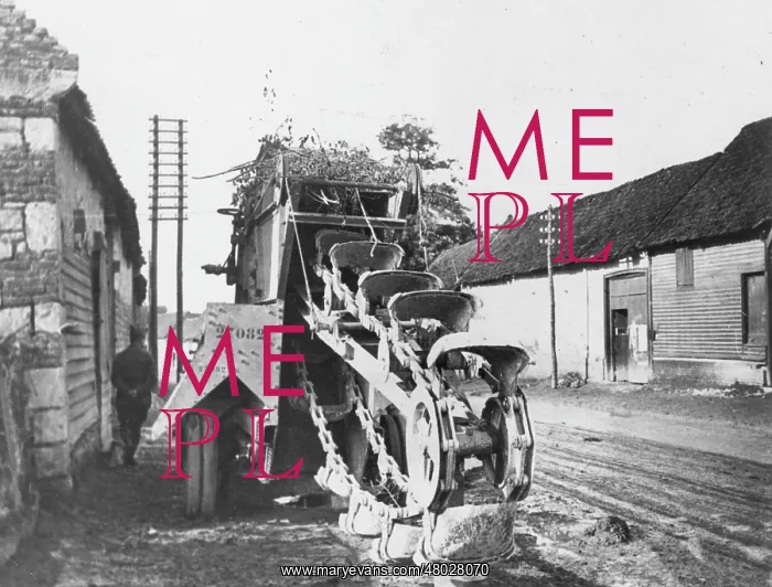 : Excavating machine for digging trenches, France, WW1 : Excavating machine for digging trenches, France, WW1