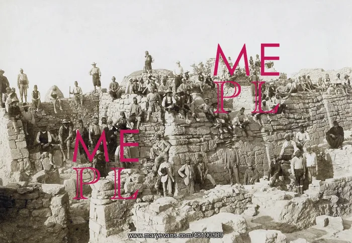 : excavation works of Troy, around 1890 : excavation works of Troy, around 1890