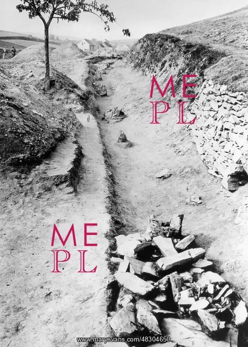 : Excavations in ancient Bohemia, 1920s : Excavations in ancient Bohemia, 1920s