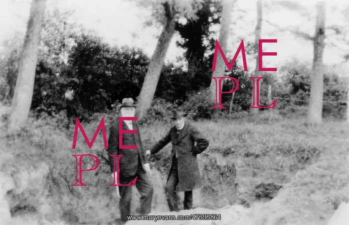 : Excavations at Piltdown c. 1913 : Excavations at Piltdown c. 1913