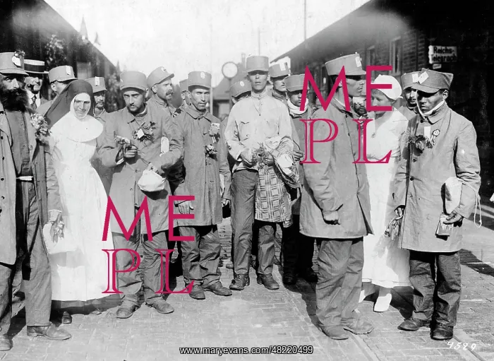 : Exchanged Austro-Hungarian soldiers, 1918 : Exchanged Austro-Hungarian soldiers, 1918