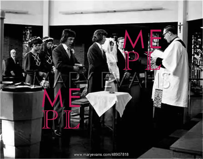 : EXCHANGING VOWS : EXCHANGING VOWS