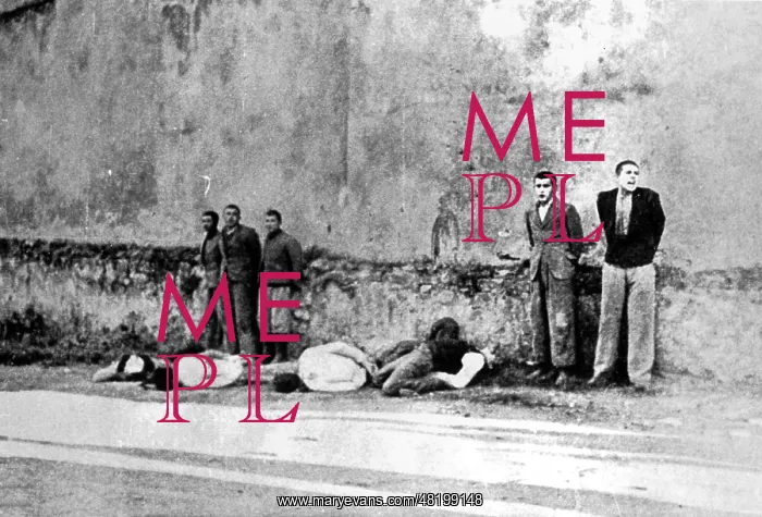 : Execution of nine Russian Jews by German soldiers, Soviet Un : Execution of nine Russian Jews by German soldiers, Soviet Un