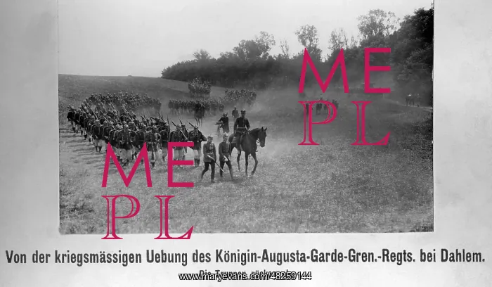 : Exercise of the Guard Grenadier Regiment near Dahlem, 1911 : Exercise of the Guard Grenadier Regiment near Dahlem, 1911