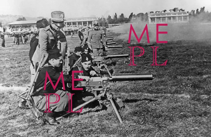 : Exercise on the machine gun for young people : Exercise on the machine gun for young people