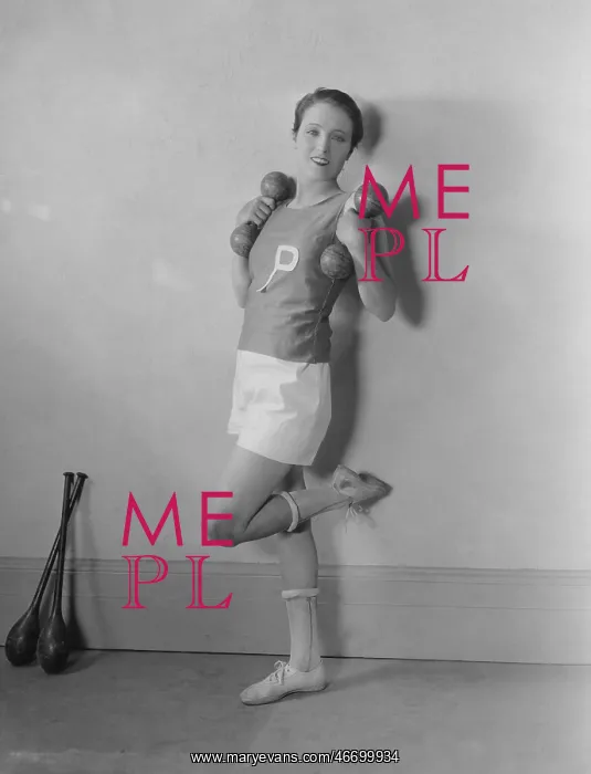 : Exercising with free weights : Exercising with free weights