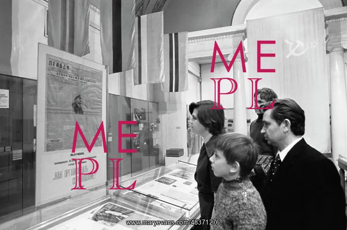 : Exhibition at Central Museum of Revolution of USSR : Exhibition at Central Museum of Revolution of USSR