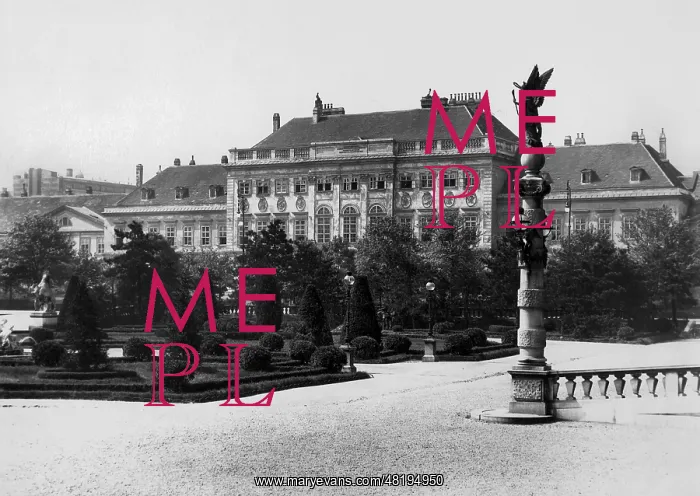 : Exhibition Palace in Vienna, 1931 : Exhibition Palace in Vienna, 1931