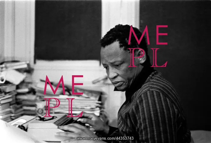 : Exiled journalist Bokwe Mafuna. Paris, France. 1983 : Exiled journalist Bokwe Mafuna. Paris, France. 1983