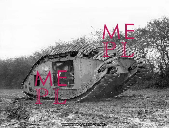 : Experiment with British Mark V tank, WW1 : Experiment with British Mark V tank, WW1
