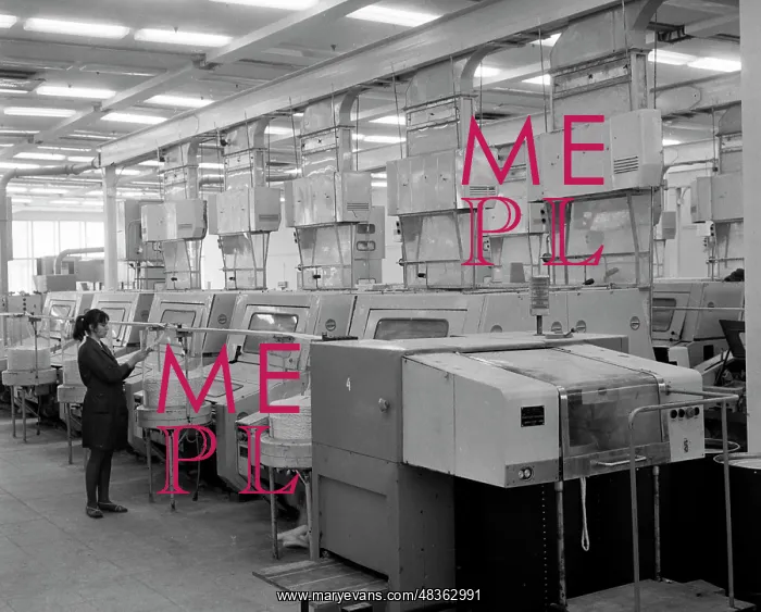 : Experimental Automized Factory of Open-End Spinning : Experimental Automized Factory of Open-End Spinning
