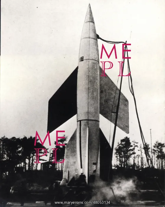 : Experimental winged V2 missile : Experimental winged V2 missile