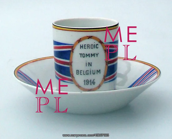 : An extremely rare porcelain coffee cup - WWI : An extremely rare porcelain coffee cup - WWI
