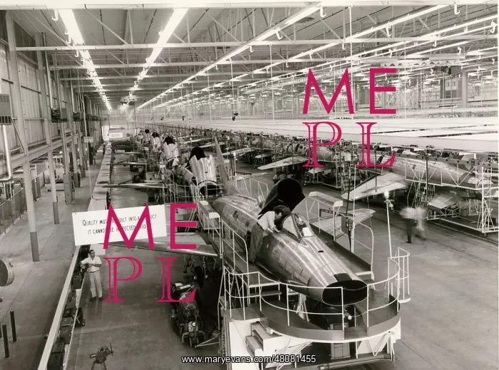 : F-100 Super Sabres on the final assembly line : F-100 Super Sabres on the final assembly line