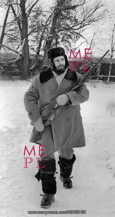 : F. Castro visits USSR : F. Castro visits USSR