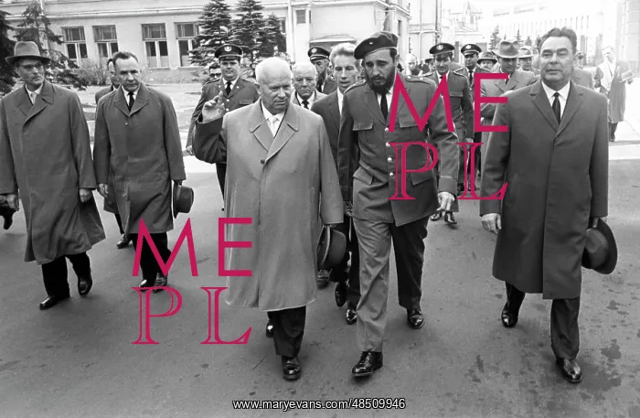 : F. Castro visits USSR : F. Castro visits USSR