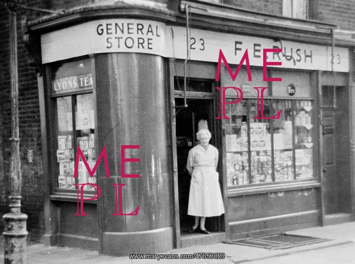  : F E Rush newsagent, Aybrook Street, Marylebone, London