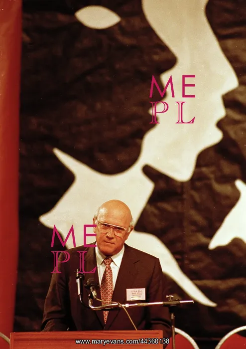 : F W De Klerk, speaks at the CODESA : F W De Klerk, speaks at the CODESA