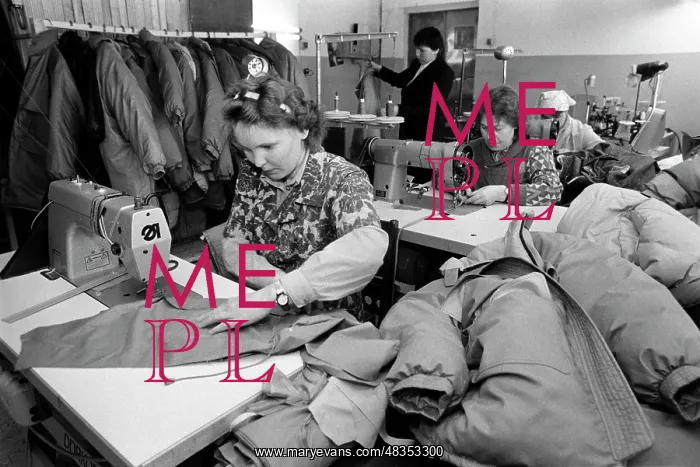 : Fabrication of down-padded coats, 1993 : Fabrication of down-padded coats, 1993