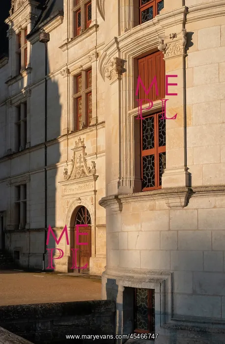 : Facade, Chateau d'Azay-le-Rideau : Facade, Chateau d'Azay-le-Rideau