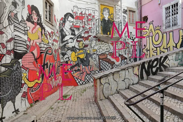 : Fado Vadio graffiti mural, Alfama, Lisbon, Portugal : Fado Vadio graffiti mural, Alfama, Lisbon, Portugal