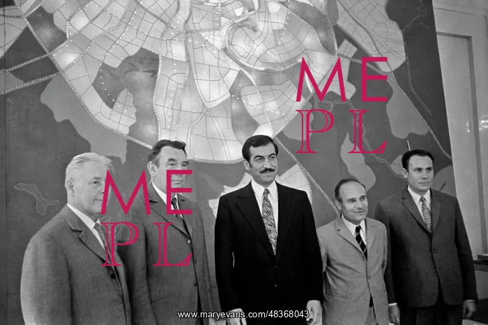 : Fahmi al-Yusufi visits USSR : Fahmi al-Yusufi visits USSR