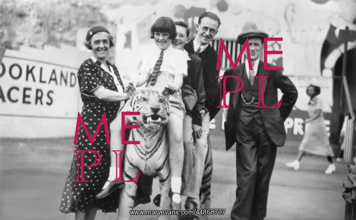 : FAIR / MARGATE DREAMLAND : FAIR / MARGATE DREAMLAND